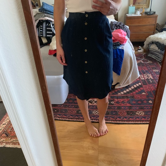 Madewell - silk buttondown skirt - Picture 3 of 4